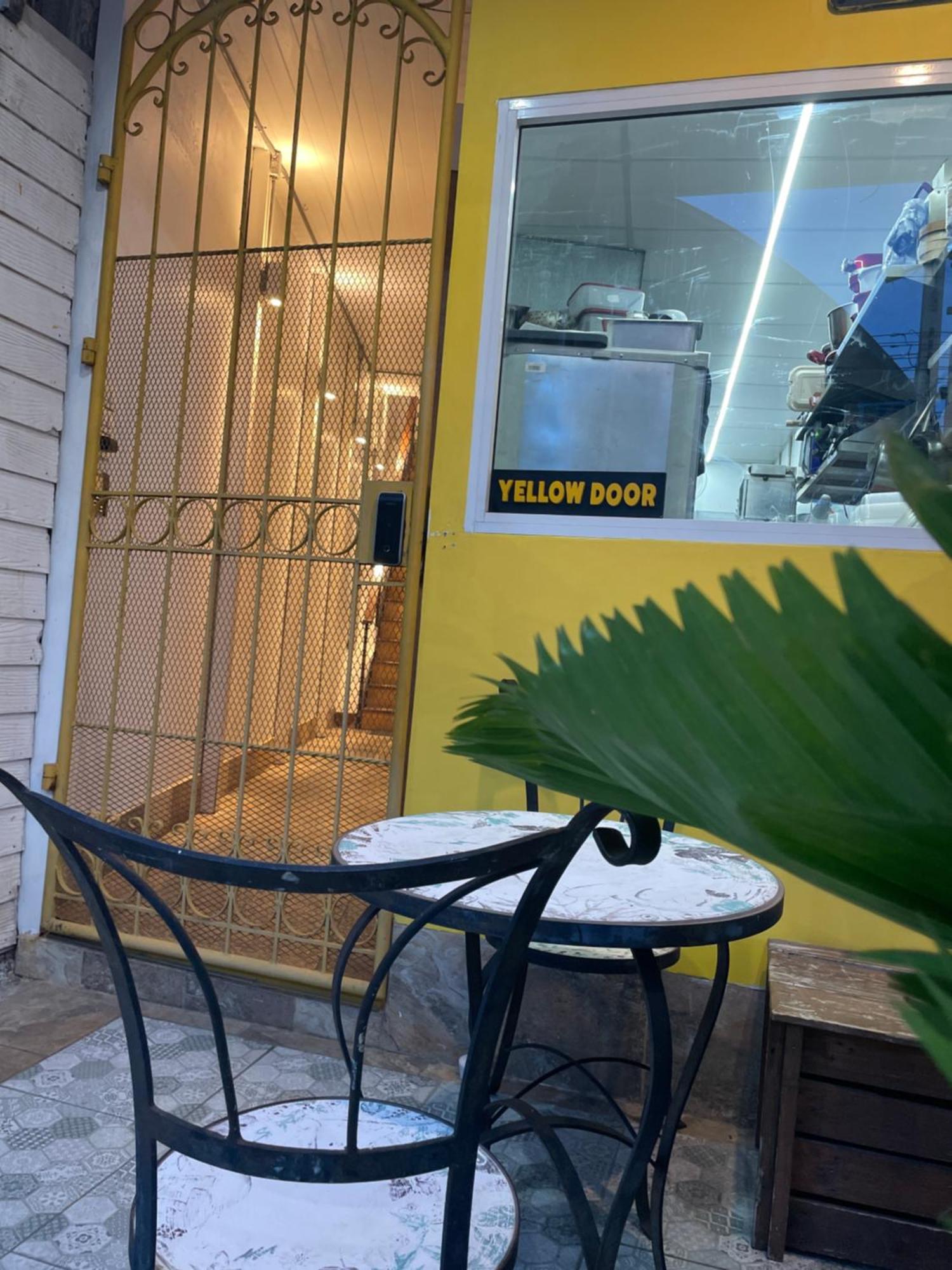 Yellow Door หัวหิน ภายนอก รูปภาพ